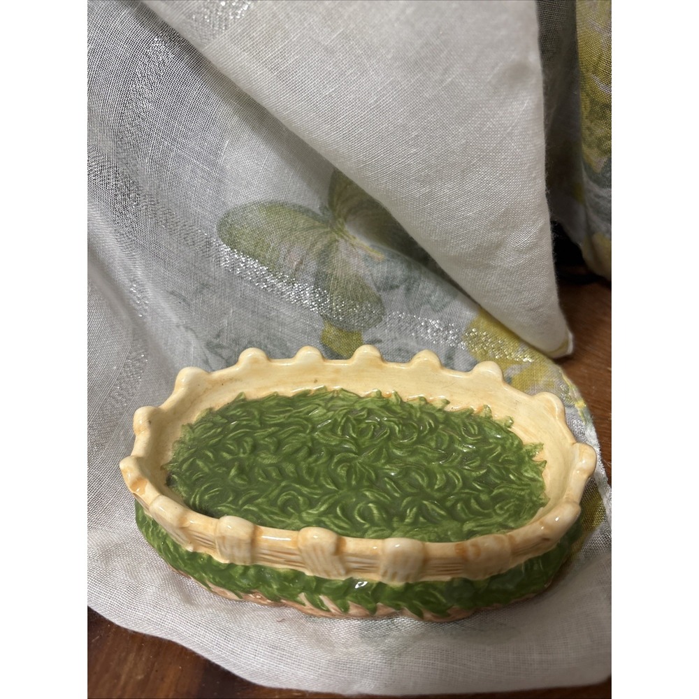 Rare Bella Casa by Ganz Soap Dish/Trinket Tray 6"By 3"by 1"